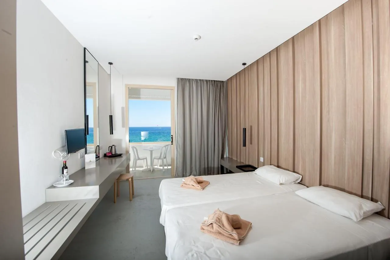 Piere Anne Beach Hotel Ayía Nápa