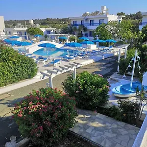 flokkas-hotel-apartments.protaras-cy-hotels.com/